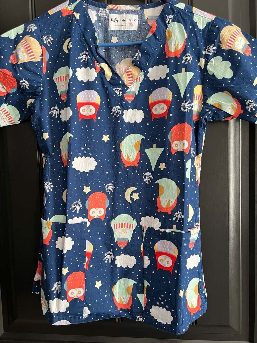 Tasha + Me Owl Print V-Neck Scrub Top, Size XS